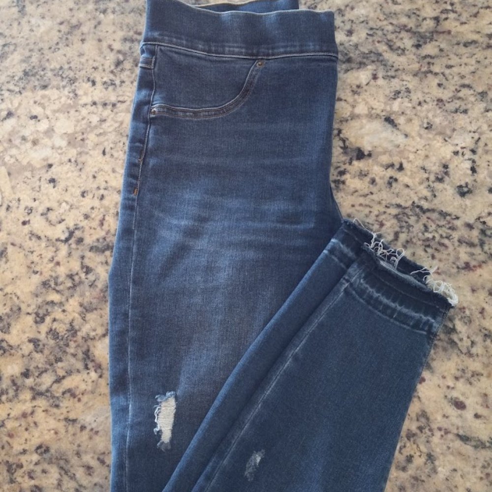 New SPANX ankle jeans L